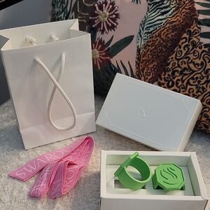 Swarovski Vibrant Green Napkin Ring Duo